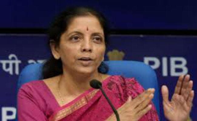 नोटबंदी ऐतिहासिक फैसला : निर्मला सीतारमन