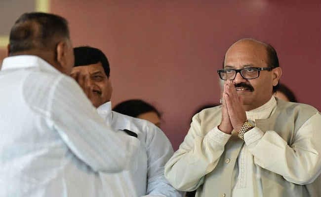 अमर सिंह को मिली Z श्रेणी की सुरक्षा, अखिलेश गुट ने कहा, सपा तोड़ने का मिला इनाम