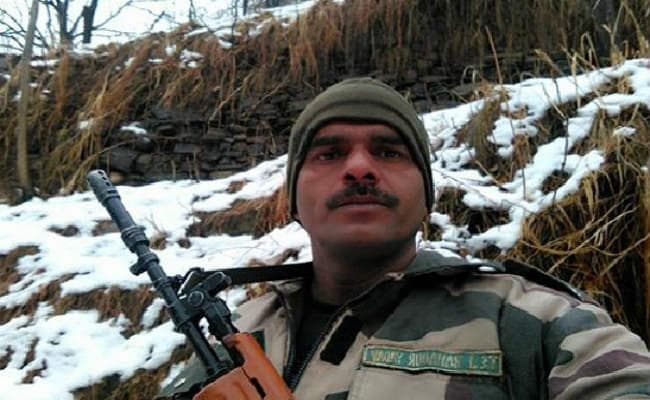 सेना के जवान का झलका दर्द, 11 घंटे की ड्यूटी और खाने में जली रोटी, पनछोर दाल !