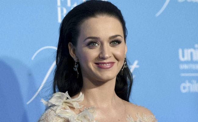 केटी पेरी सहित कई एक्‍ट्रेसेस ट्रंप के विरोध में महिला मार्च में हिस्सा लेंगी