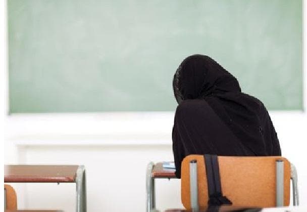 अमेरिका में हिजाब पहनने पर मुस्लिम लडकी को ‘स्कूल बस से निकाला गया''