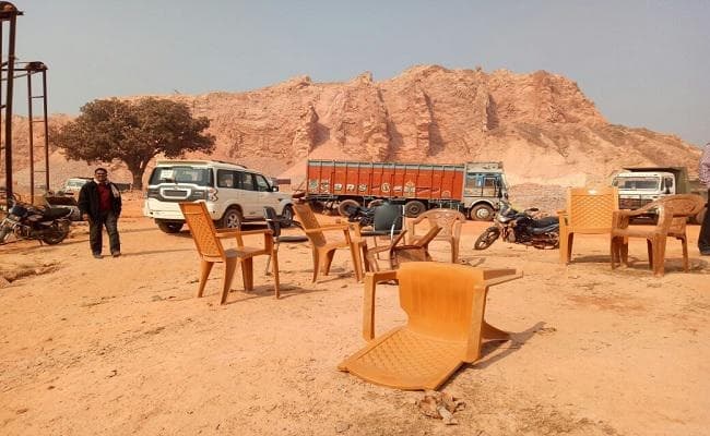 बिहार : शेखपुरा में पार्टनरों के बीच हिसाब के मतभेद को लेकर अंधाधुन फायरिंग, आधे दर्जन जख्मी