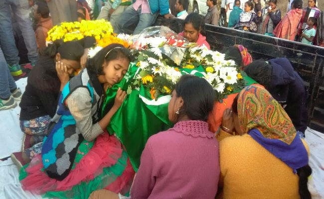 लिट्टीपाड़ा विधायक डॉ अनिल मुर्मू का गुरूवार 11 बजे होगा अंतिम संस्कार