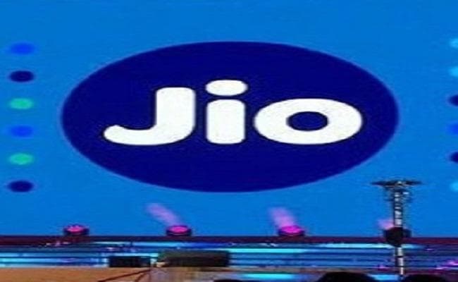 मार्च के बाद उपभोक्ताओं को रियायती दर पर डाटा देगी रिलायंस जियो