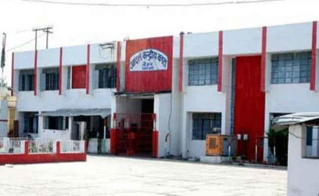 बेऊर जेल में SSP मनु महाराज ने की 3 घंटे तक छापेमारी, बरामद हुयी खतरनाक लाल डायरी