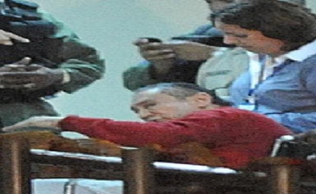 ब्रेन ट्यूमर के ऑपरेशन के लिए पनामा के पूर्व तानाशाह को मिली राहत