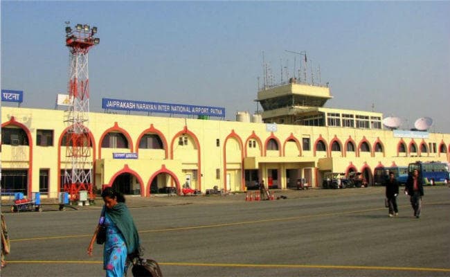 केंद्र का बिहारवासियों के लिये बड़ा तोहफा, पटना एयरपोर्ट की उड़ान को जमीन