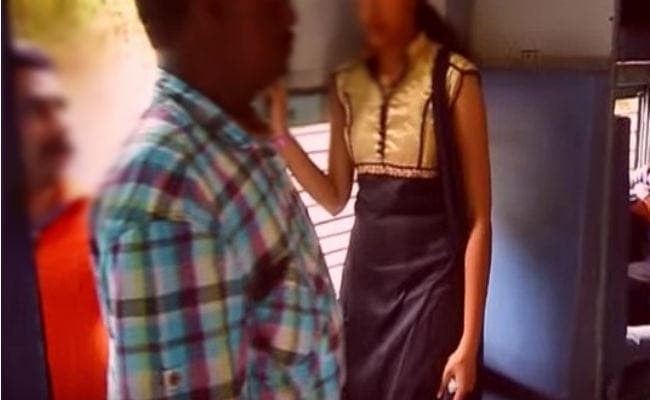 आरा : ट्रेन में छेड़खानी, युवती ने रेल मंत्री को किया ट्वीट, उसके बाद