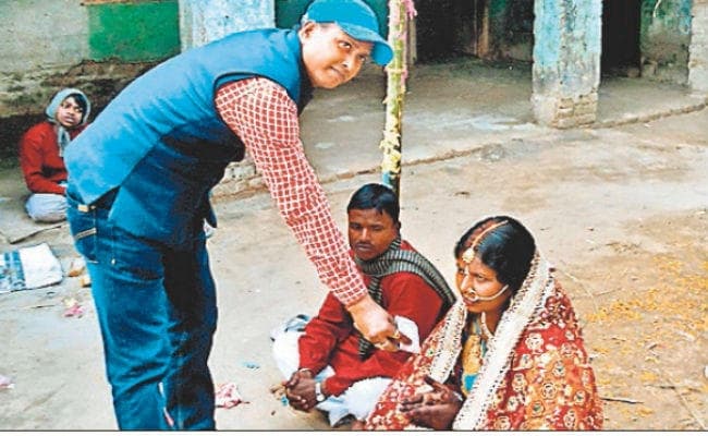 शौचालय नहीं रहने पर नवविवाहिता ने ससुराल जाने से किया इनकार