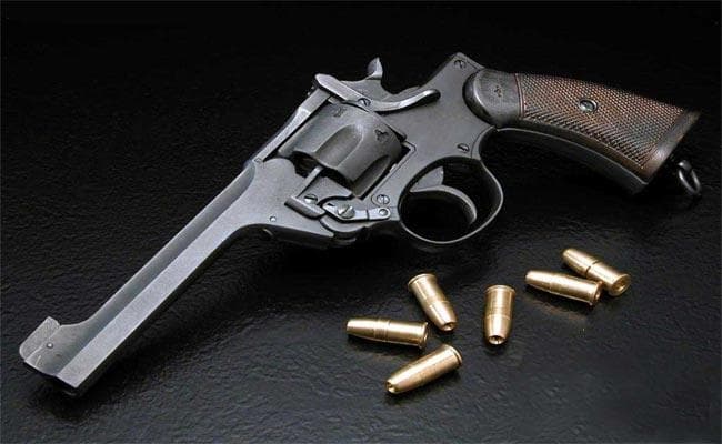 बिहार के गोपालगंज निवासी एडीजीपी ने खुद को मारी गोली, हालत गंभीर…