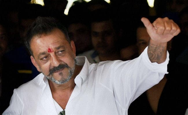 संजय दत्त की ‘भूमि'' में ये अभिनेता निभायेंगे खलनायक का किरदार, PHOTO