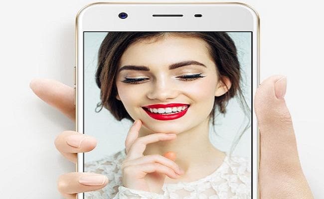 ओप्पो ने बजट से पहले लोकलुभावनी कीमत 14,990 रुपये में लॉंन्च किया A57 स्मार्टफोन