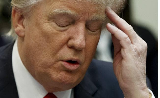 डोनाल्ड ट्रंप पर अमेरिकी कॉरपोरेट जगत का गुस्सा बढ़ा, ट्विटर वालों ने भी कस ली कमर