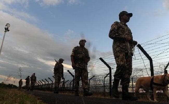 दक्षिण कश्मीर में लश्कर-ए-तैयबा का संदिग्ध आतंकवादी गिरफ्तार