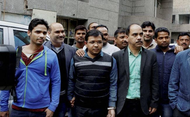 नोएडा : सोशल नेटवर्किंग साइट के माध्यम से ठगी मामले में SIT गठित, बैंकों की भूमिका पर भी संदेह