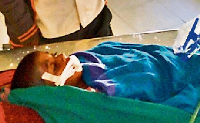 पिता के पास नहीं थे पैसे बचा नहीं पायी बेटे की जान