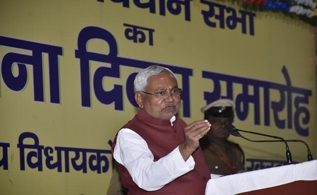 नीतीश का खुलासा, केंद्र में बिना कोरम पूरा किये चलता है सदन