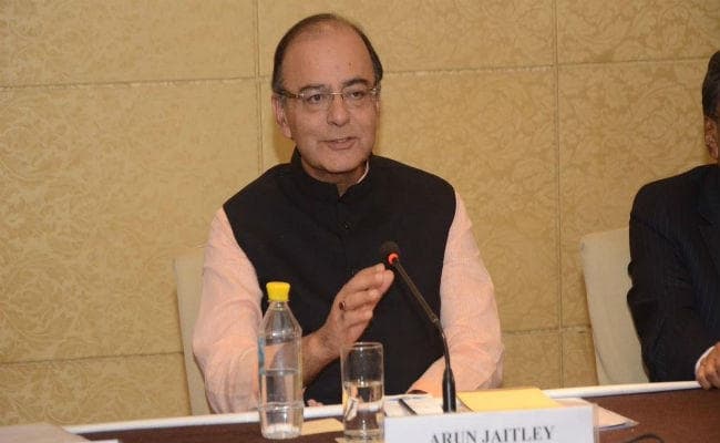 काले धन के रुप में विदेशों में जमा हैं भारतीयों के 16 हजार दो सौ करोड़ रुपये