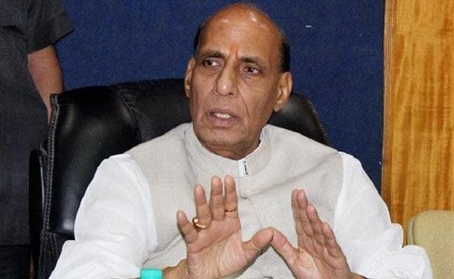 यूपी में कांग्रेस-सपा गठबंधन बेमेल, भाजपा के साथ है जनता : राजनाथ