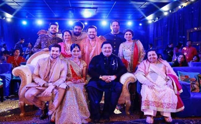 उदयपुर में नील और रुक्मिणी की शादी संगीत, आज शादी-  देखें तसवीरें