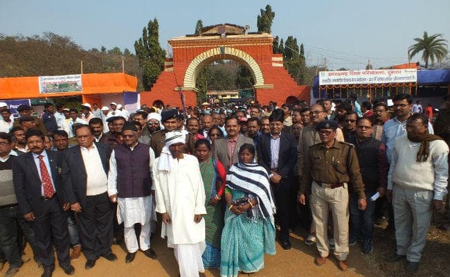 झारखंड के 127 साल पुराने जनजातीय हिजला मेले का हुआ आगाज