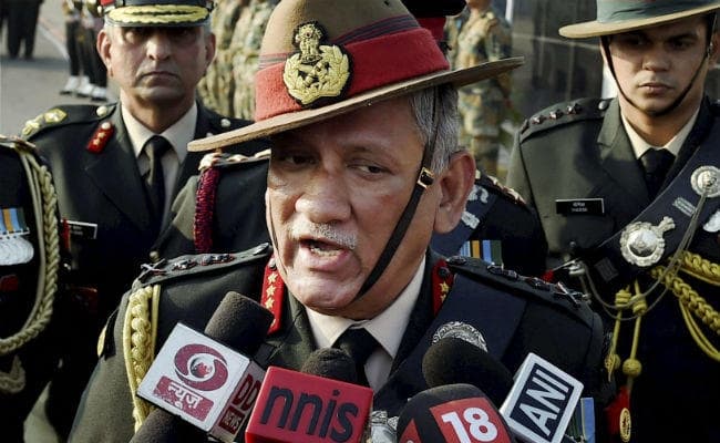 बिफरे सेना प्रमुख - ISIS और पाकिस्तानी झंडा लहराने वालों के खिलाफ होगी कड़ी कार्रवाई