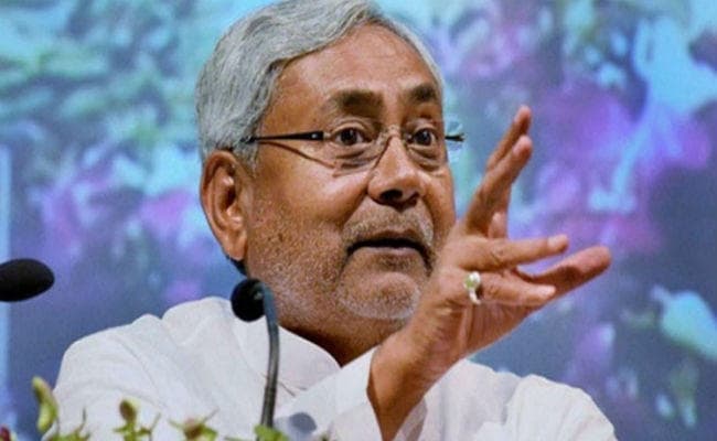 नीतीश कैबिनेट का फैसला : नशा करते पकड़े गये तो सरकारी कर्मियों की जायेगी नौकरी