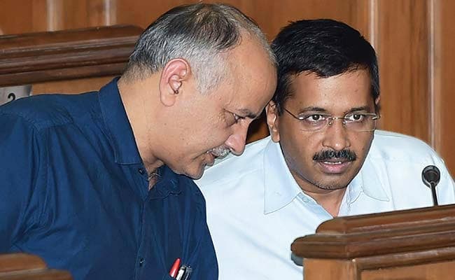 विधायकों की तनख्वाह बढ़ाने वाले केजरीवाल सरकार के बिल को मोदी सरकार ने लौटाया, भड़के सिसोदिया