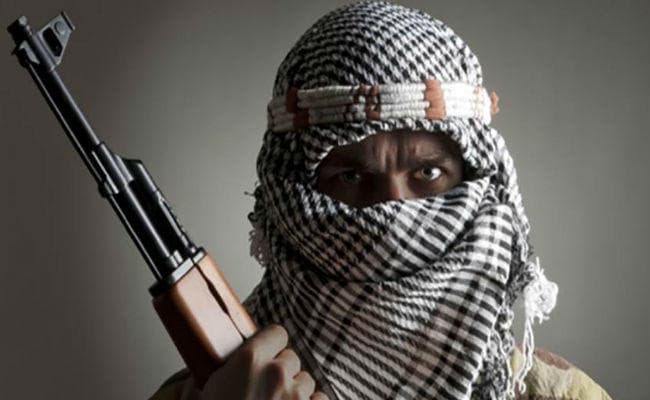 पाकिस्तान ने अफगानिस्तान में आतंकवादी शिविरों पर किए हमले