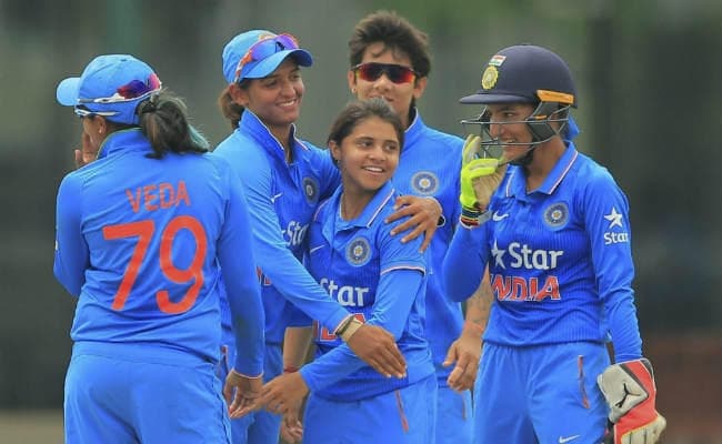 पाकिस्‍तान को धूल चटाकर भारत आईसीसी विश्व कप क्वालीफायर के फाइनल में