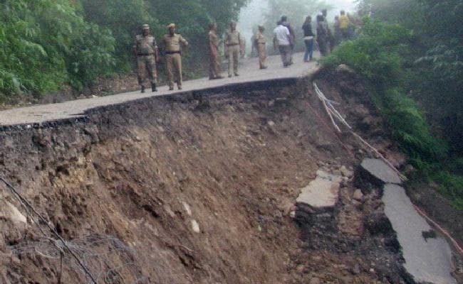 जम्मू- कश्मीर, हिमाचल में भूस्खलन की चेतावनी