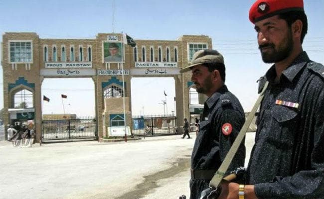 अफगानिस्‍तान सीमा पर पाकिस्‍तान ने तैनात की अपनी तोपें