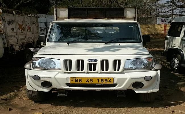 दुमका में भारी मात्रा में विस्फोटक लदा वाहन जब्त, चार गिरफ्तार, पुलिस जांच में जुटी