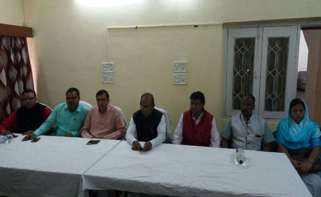 झारखंड के भाजपा विधायक फूलचंद ने अपनी ही सरकार के खिलाफ मोर्चा, कहा - हो रहा हैं भेदभाव