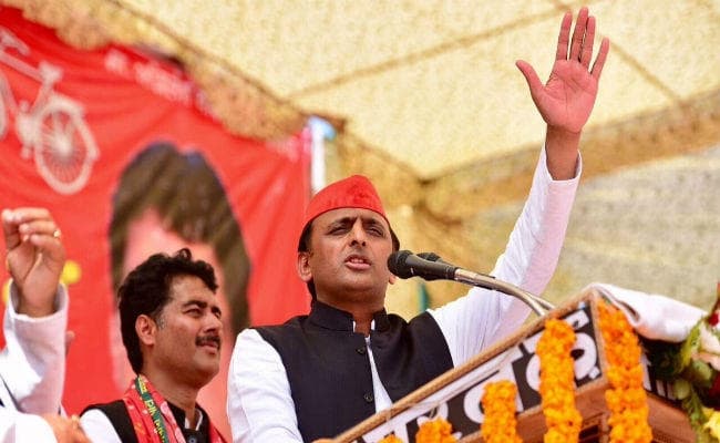 बोले अखिलेश यादव- चुनाव में हार देखकर मोदी ने बदल लिया रास्ता