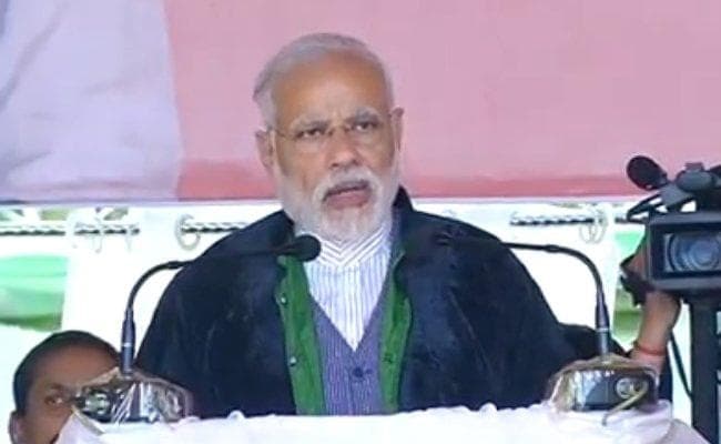 मणिपुर में बोले पीएम मोदी, कांग्रेस ने जो 15 साल में नहीं किया मैं 15 महीने में कर दूंगा