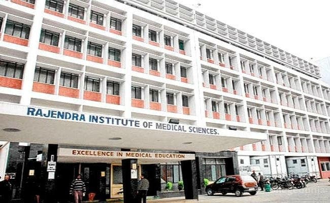 मेडिकल एजुकेशन हब बनने की ओर अग्रसर झारखंड, क्‍या हैं चुनौतियां?