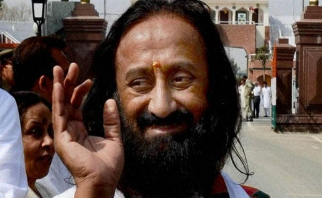 मुख्यमंत्री झारखंड को नशामुक्त घोषित करें : श्री श्री रवि शंकर