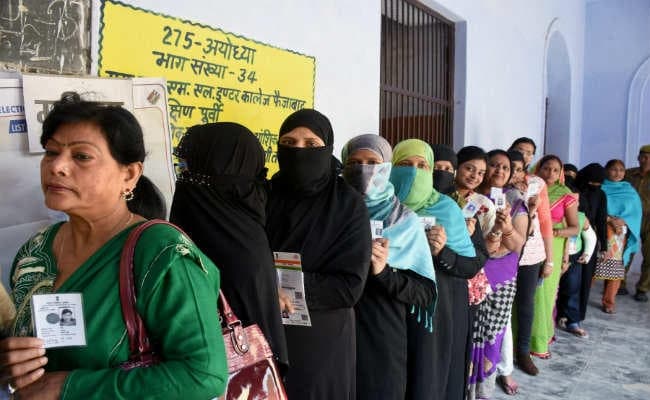 पर्दानशीं मुस्लिम मतदाताओं की जांच के लिये हर मतदान केंद्र पर तैनात हो महिला पुलिस : भाजपा