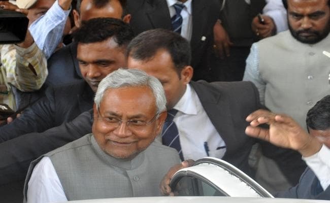 नीतीश का विपक्ष पर तंज, कहा-पानी की व्यवस्था होनी चाहिए, गला सूख गया होगा