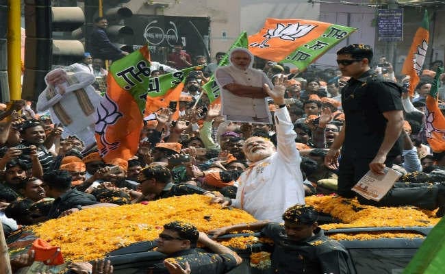 नरेंद्र मोदी के वाराणसी रोड शो के मायने