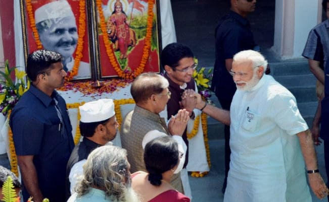 सातवें चरण का यूपी चुनाव आखिर क्यों हैं नरेंद्र मोदी व भाजपा के लिए इतना अहम?