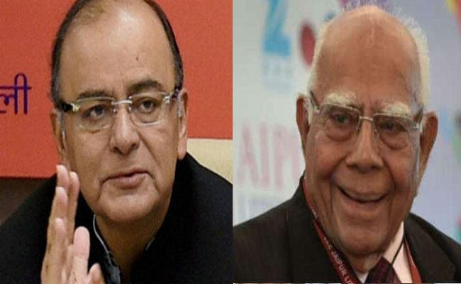 कोर्ट रूम में केजरीवाल मानहानि मामले में जेठमलानी v/s जेटली, वित्तमंत्री हुए भावुक