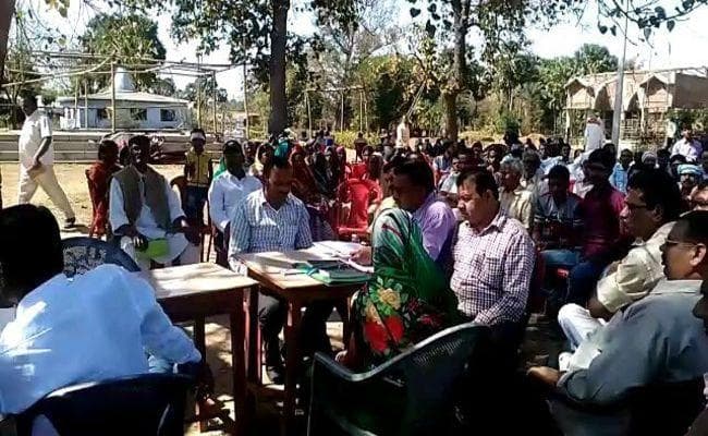 गोड्डा में पावर प्लांट लगाने को लेकर ग्राम सभा का आयोजन