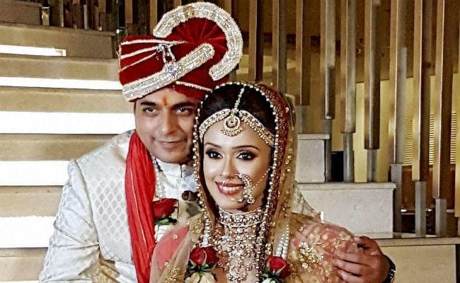 ''अशोका'' फेम अभिनेत्री ऋषिता भट्ट ने गुपचुप रचाई शादी, देखें तस्‍वीरें...