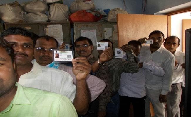 बिहार : विधान परिषद की 4 सीटों के लिए मतदान समाप्त