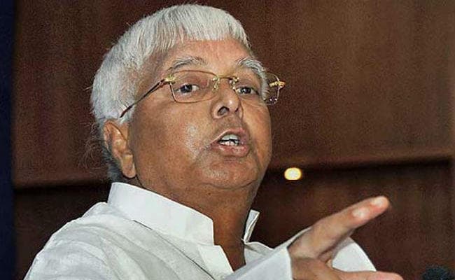 देश में अपना कानून लागू करवाना चाहता है आरएसएस: लालू प्रसाद