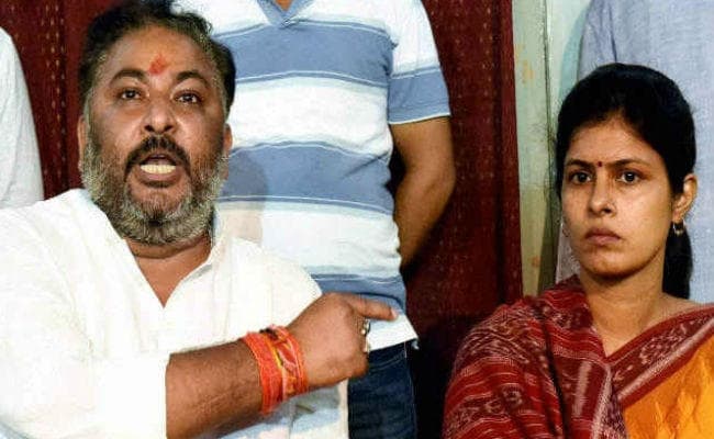 मायावती को अपशब्द कहने वाले दयाशंकर सिंह की हुई ''घर वापसी'', भाजपा में फिर किये गए शामिल