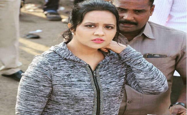 मैं अपनी आकांक्षाओं को पूरा करना जारी रखूंगी : अमृता फडणवीस