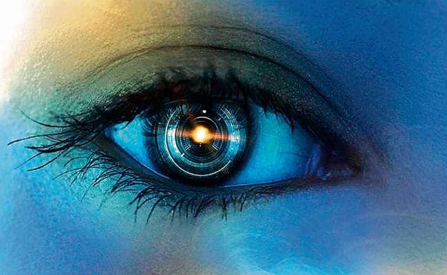 आइ केयर टेक : लाखों लोगों को दृष्टिहीनता से बचायेगा आर्टिफिशियल रेटिना इंप्लांट